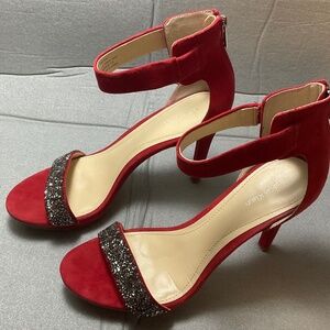 Calvin Klein Women Size 9.5 Red 4.5 inch heels